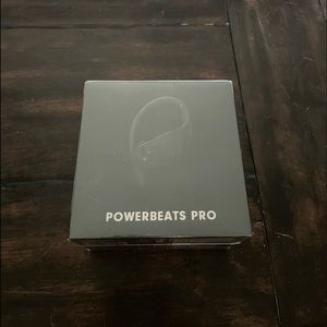 Powerbeats Pro New Unwrapped in box